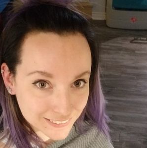 Meet your Posher, Valérie
